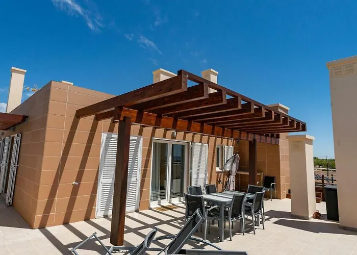 Gardens -t2 Penthouse Superb 360º Views, 206m2 - Wpcg 52